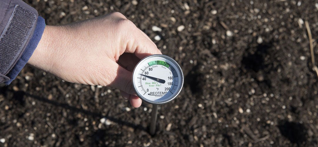 Best Compost Thermometer Banner Image