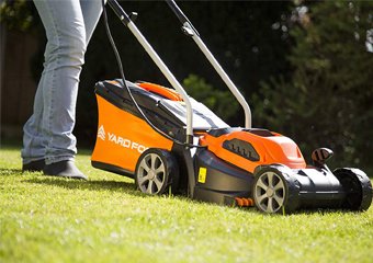 10 Best Lawn Mowers in 2026