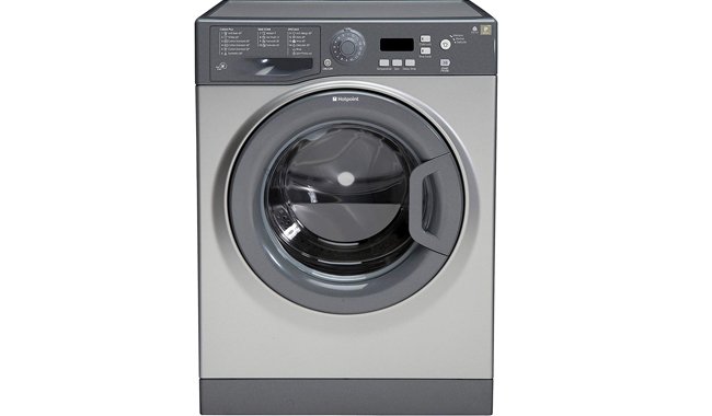 The Hotpoint WMXTF 742G UK Freestanding Washing Machine