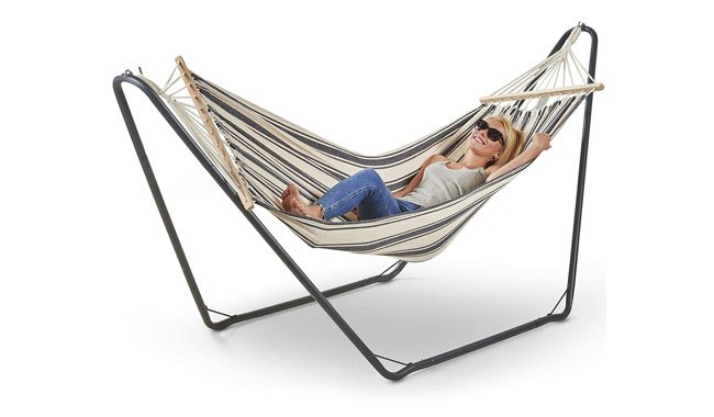 VonHaus Single Hammock with Metal Frame VonHaus Single Hammock with Metal Frame