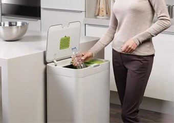 How to Clean the Kitchen Bin
