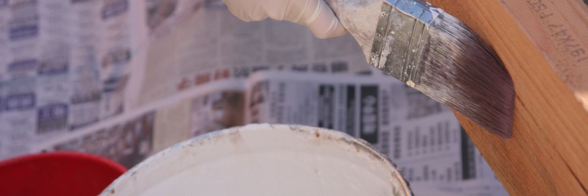What Paint To Use On Wood Image